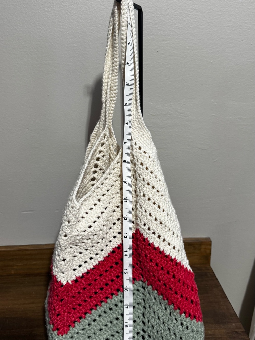 Handmade Crochet Hobo Tote Bag Boho Knit Shoulder Bag Cream Red Gray - Picture 3 of 3